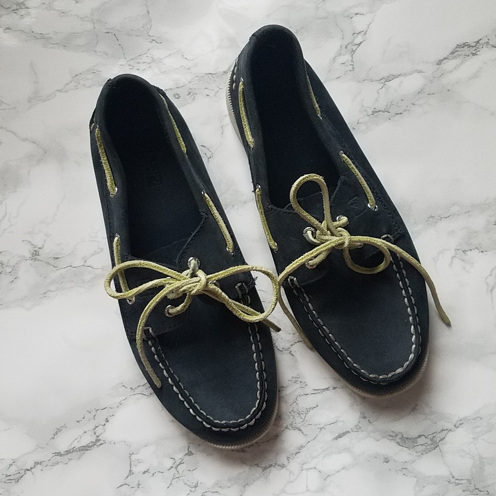 Sperry Boys Loafer Shoes 4.5